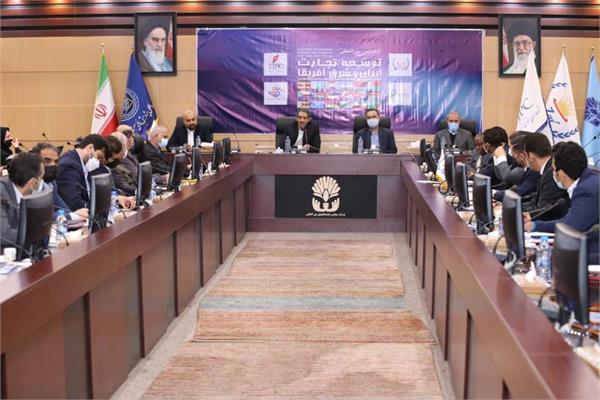 حضور شرکت صنایع پتروشیمی تخت جمشید در همایش توسعه تجارت ایران و شرق آفریقا